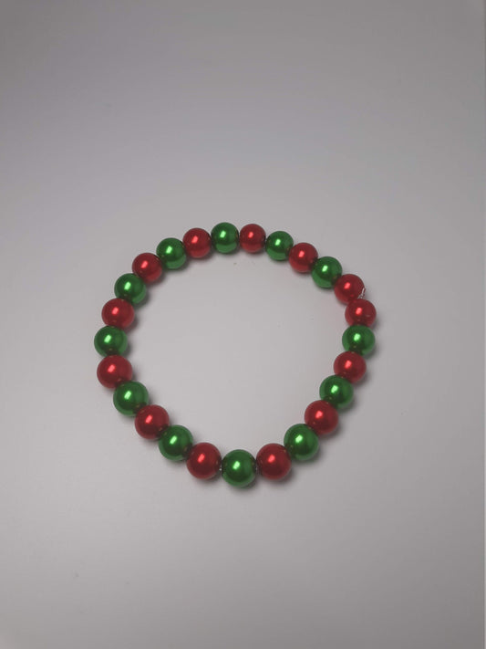 Red and Green Holiday Pearl Bracelet