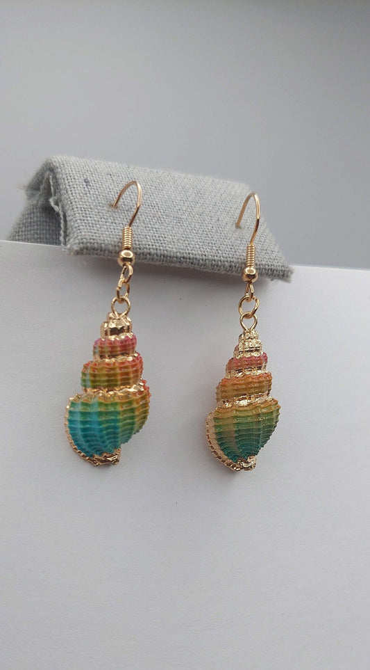 Rainbow Beach Conch Ocean Gold Earrings